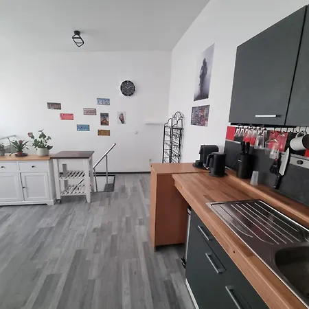 Drei-freeparking Self-check-in